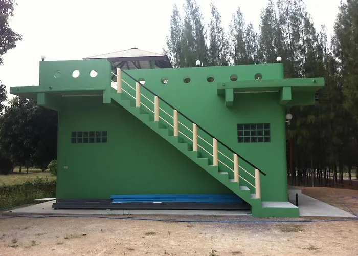 Tiwson Suanphueng Ratchaburi Resort 2*